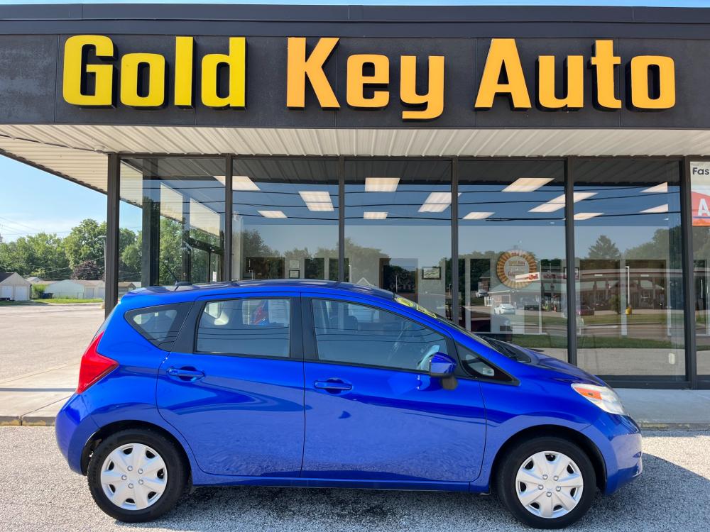 2016 Blue Nissan Versa Note S (3N1CE2CP1GL) with an 1.6L L4 DOHC 16V engine, 5M transmission, located at 1633 W Kimberly, Davenport, 52806, (563) 323-5341, 41.559456, -90.598732 - Photo #0