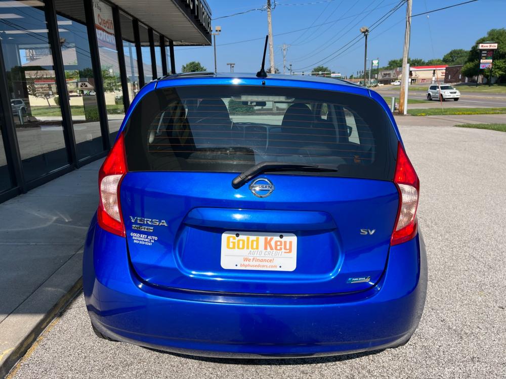 2016 Blue Nissan Versa Note S (3N1CE2CP1GL) with an 1.6L L4 DOHC 16V engine, 5M transmission, located at 1633 W Kimberly, Davenport, 52806, (563) 323-5341, 41.559456, -90.598732 - Photo #4