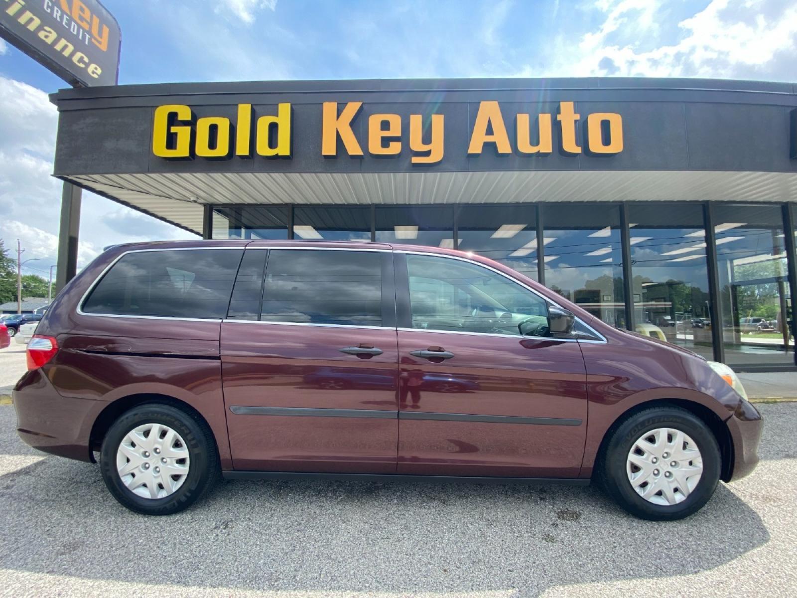 2007 Honda Odyssey LX (5FNRL38267B) with an 3.5L V6 SOHC 24V engine, 5-Speed Automatic Overdrive transmission, located at 1633 W Kimberly, Davenport, 52806, (563) 323-5341, 41.559456, -90.598732 - Photo #0