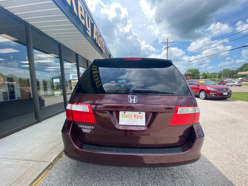 2007 Honda Odyssey LX (5FNRL38267B) with an 3.5L V6 SOHC 24V engine, 5-Speed Automatic Overdrive transmission, located at 1633 W Kimberly, Davenport, 52806, (563) 323-5341, 41.559456, -90.598732 - Photo #4
