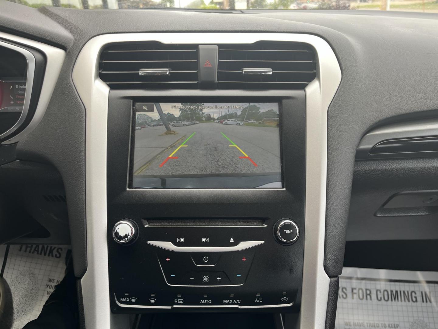 2014 Sterling Gray Metall Ford Fusion Hybrid SE (3FA6P0LU9ER) with an 2.0L L4 DOHC 16V HYB engine, CVT transmission, located at 1633 W Kimberly, Davenport, IA, 52806, (563) 323-5341, 41.559456, -90.598732 - Photo#7