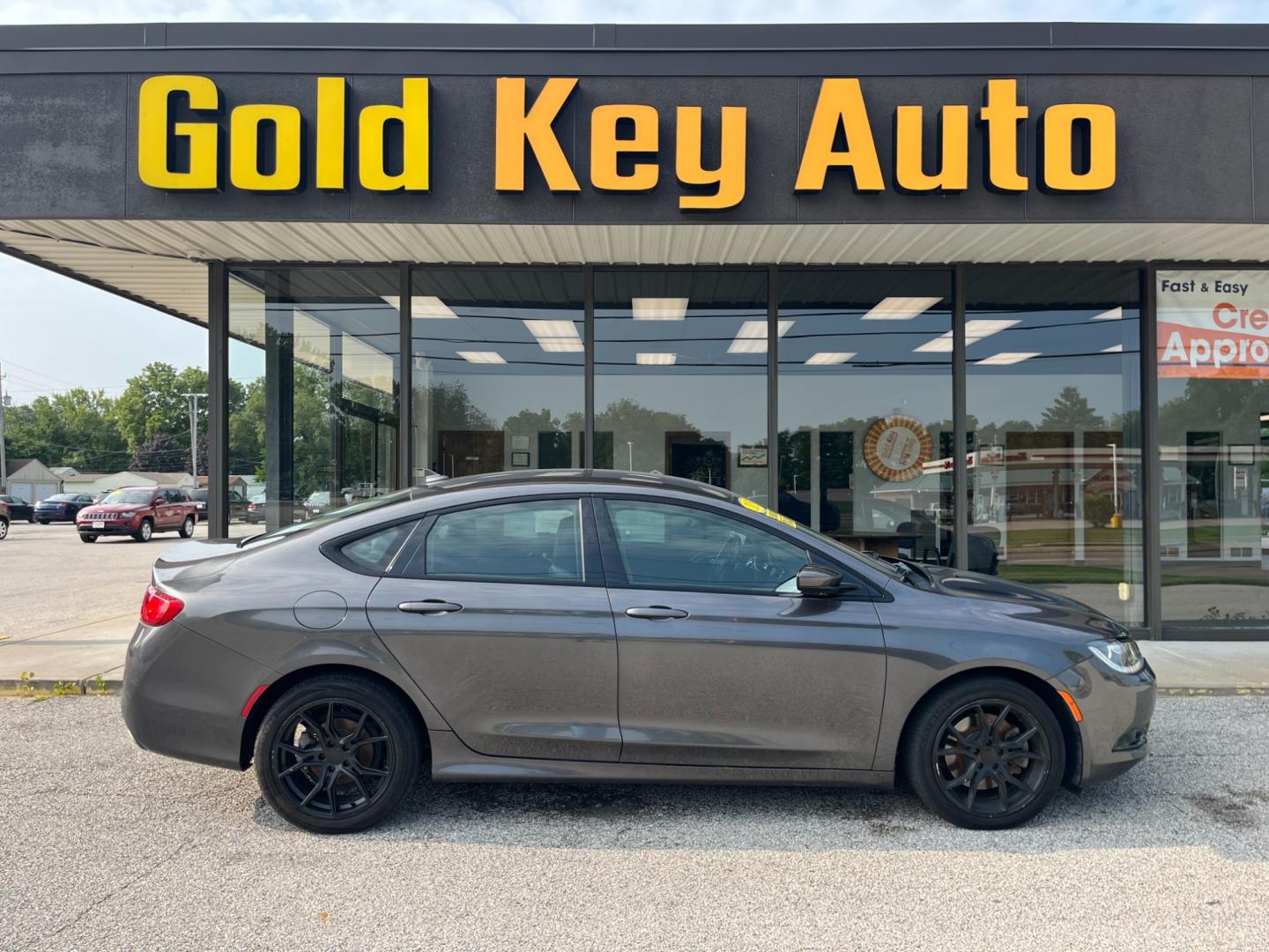 2015 Granite Crystal Met Chrysler 200 S AWD (1C3CCCDG9FN) with an 3.6L V6 DOHC 24V FFV engine, 9-Speed Automatic transmission, located at 1633 W Kimberly, Davenport, IA, 52806, (563) 323-5341, 41.559456, -90.598732 - Photo#0