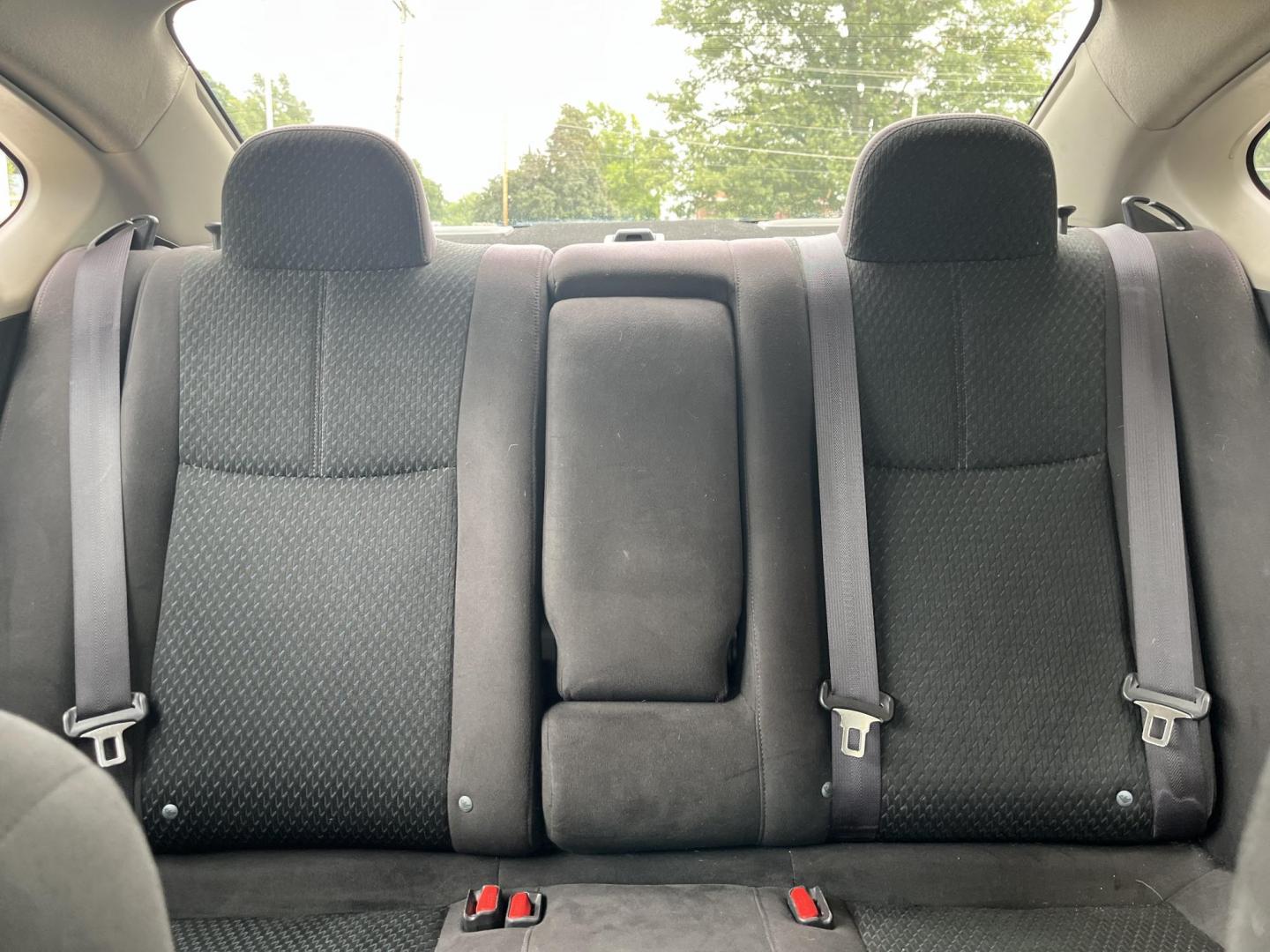 2013 Amethyst Gray Nissan Sentra SR (3N1AB7AP4DL) with an 1.8L L4 SFI DOHC 16 engine, Continuously Variabl transmission, located at 1633 W Kimberly, Davenport, IA, 52806, (563) 323-5341, 41.559456, -90.598732 - Photo#9