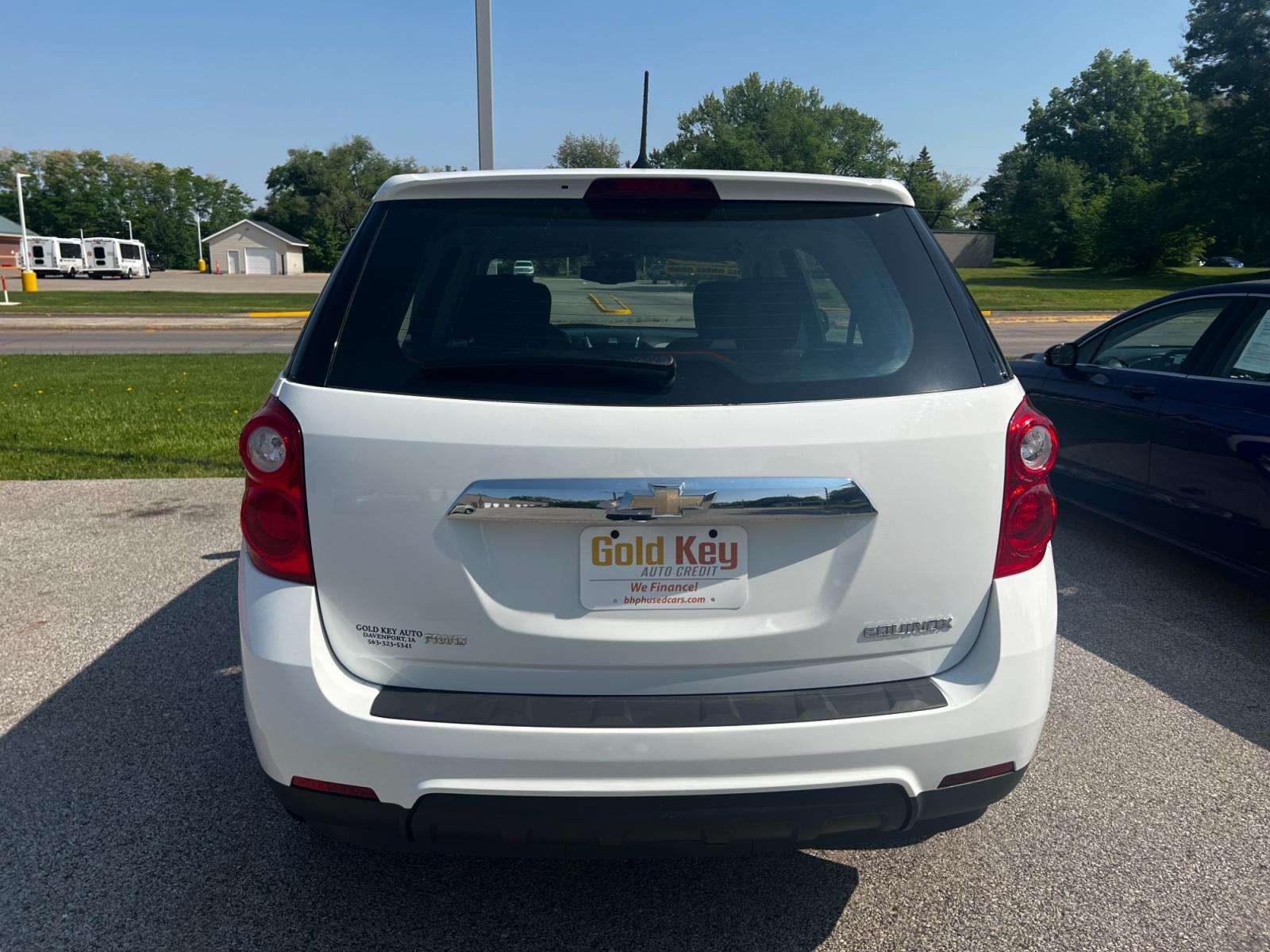 2014 Summit White Chevrolet Equinox LS AWD (2GNFLEEK2E6) with an 2.4L L4 DOHC 16V FFV engine, 6-Speed Automatic transmission, located at 1633 W Kimberly, Davenport, 52806, (563) 323-5341, 41.559456, -90.598732 - Photo #1