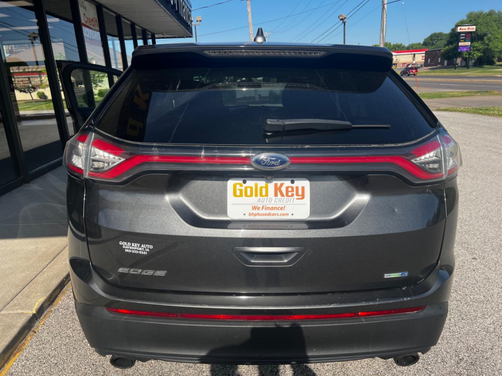 2017 Magnetic Metallic Ford Edge SE AWD (2FMPK4G93HB) with an 2.0L L4 DOHC 16V engine, 6-Speed Automatic transmission, located at 1633 W Kimberly, Davenport, 52806, (563) 323-5341, 41.559456, -90.598732 - Photo #10
