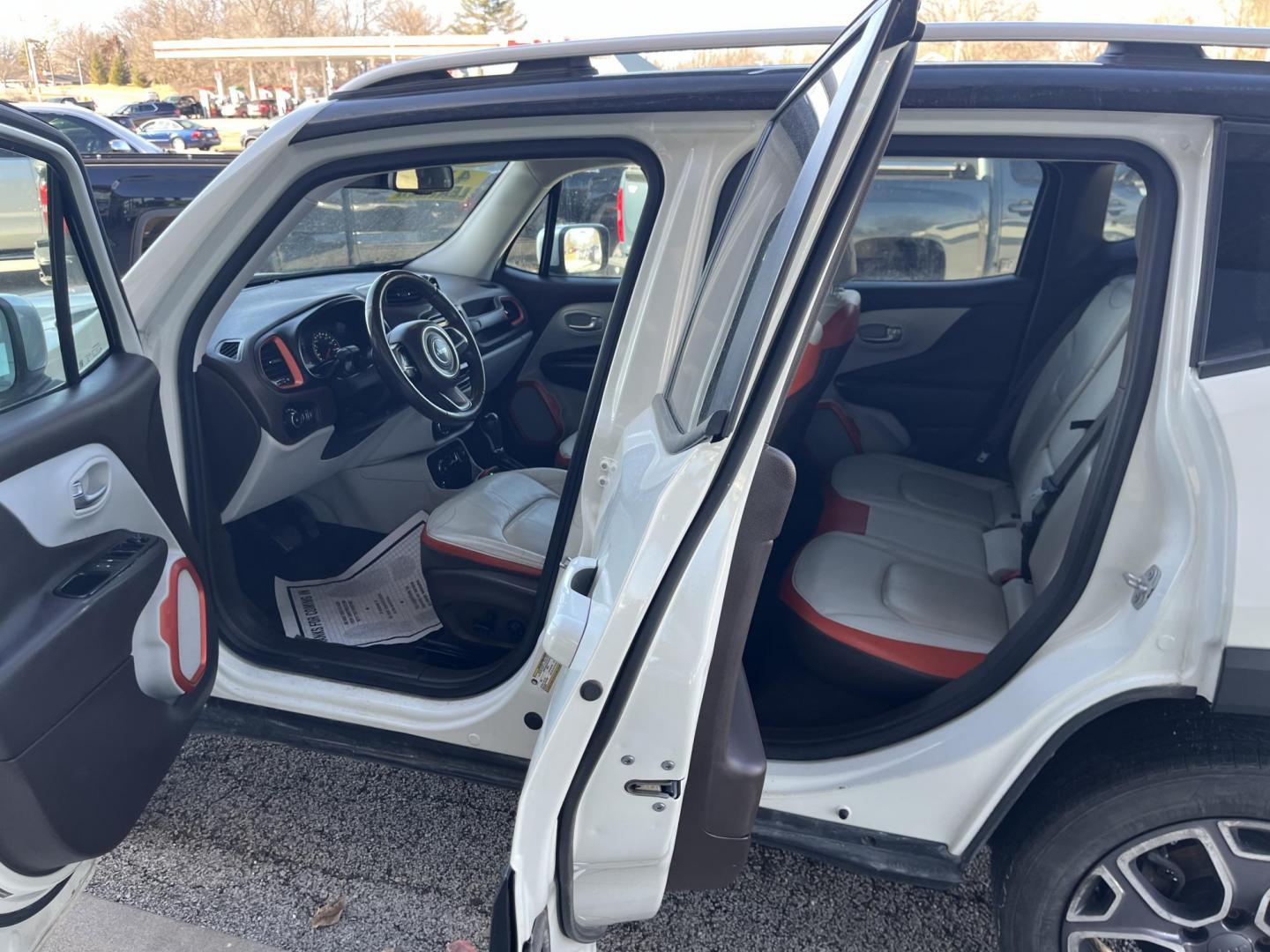 2015 White Jeep Renegade Limited (ZACCJBDT0FP) , located at 1633 W Kimberly, Davenport, IA, 52806, (563) 323-5341, 41.559456, -90.598732 - Photo#5