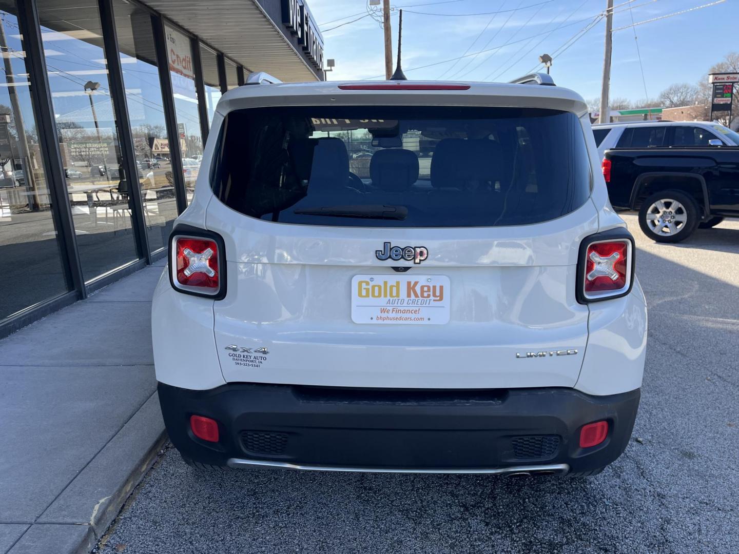 2015 White Jeep Renegade Limited (ZACCJBDT0FP) , located at 1633 W Kimberly, Davenport, IA, 52806, (563) 323-5341, 41.559456, -90.598732 - Photo#3