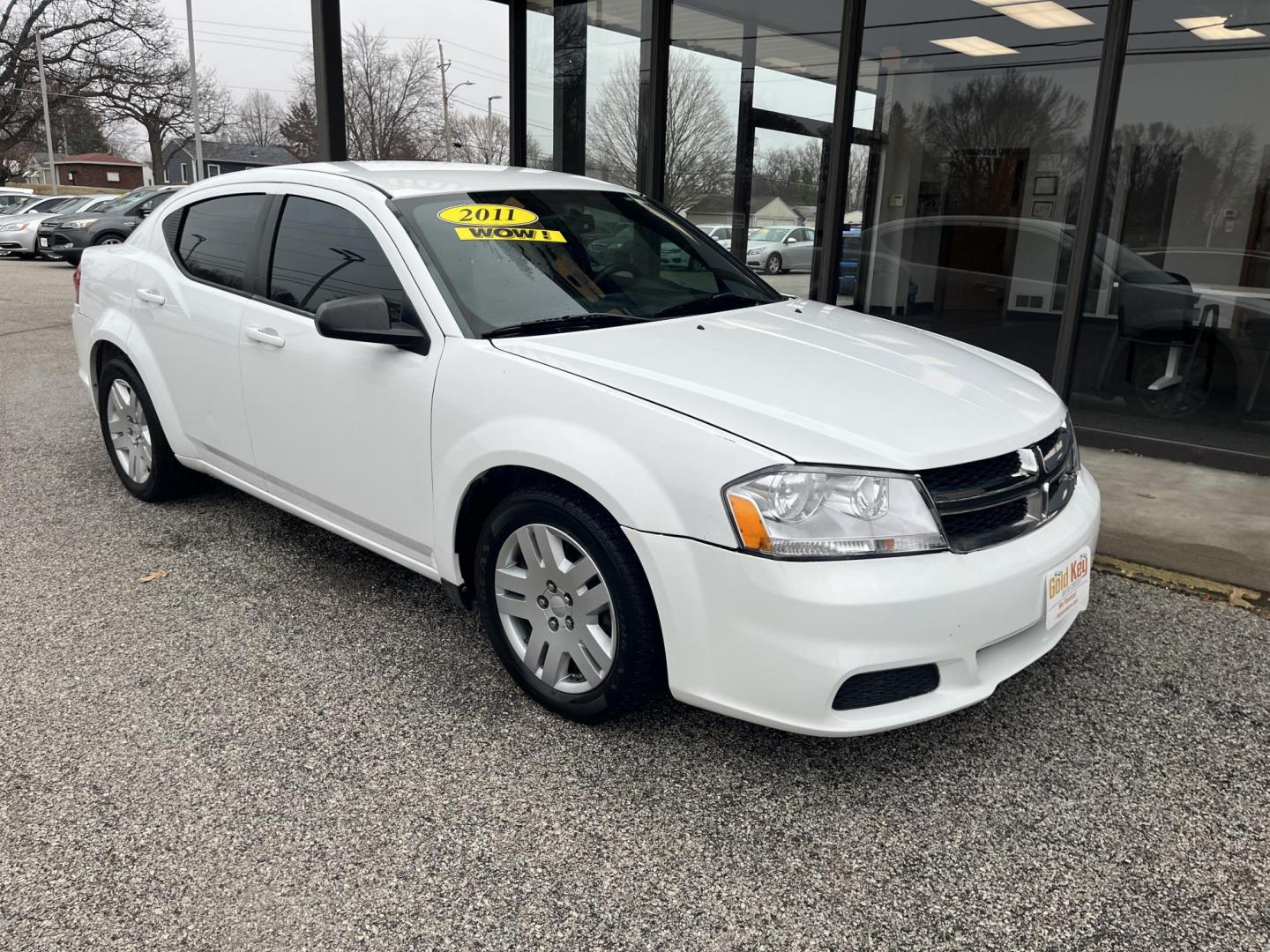 2014 Bright White Clearco Dodge Avenger SE (1C3CDZAB6EN) with an 2.4L L4 DOHC 16V engine, 4-Speed Automatic transmission, located at 1633 W Kimberly, Davenport, IA, 52806, (563) 323-5341, 41.559456, -90.598732 - Photo#2
