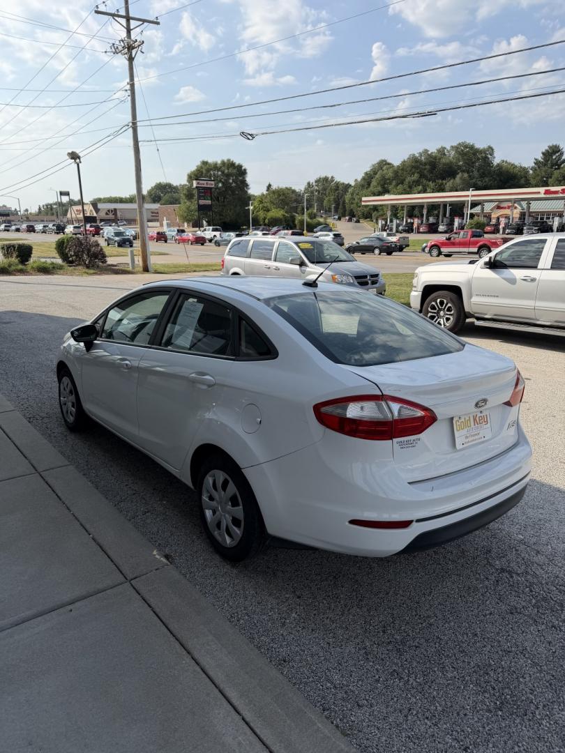 2015 Oxford White Ford Fiesta S Sedan (3FADP4AJXFM) with an 1.6L L4 DOHC 16V engine, located at 1633 W Kimberly, Davenport, IA, 52806, (563) 323-5341, 41.559456, -90.598732- Photo#4