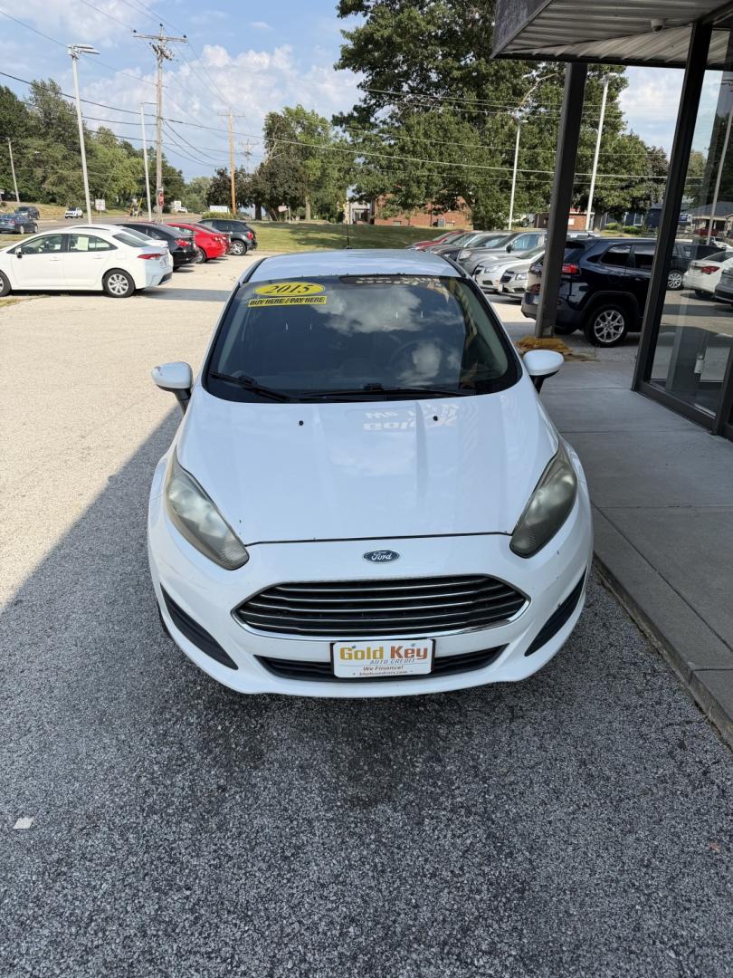2015 Oxford White Ford Fiesta S Sedan (3FADP4AJXFM) with an 1.6L L4 DOHC 16V engine, located at 1633 W Kimberly, Davenport, IA, 52806, (563) 323-5341, 41.559456, -90.598732- Photo#1