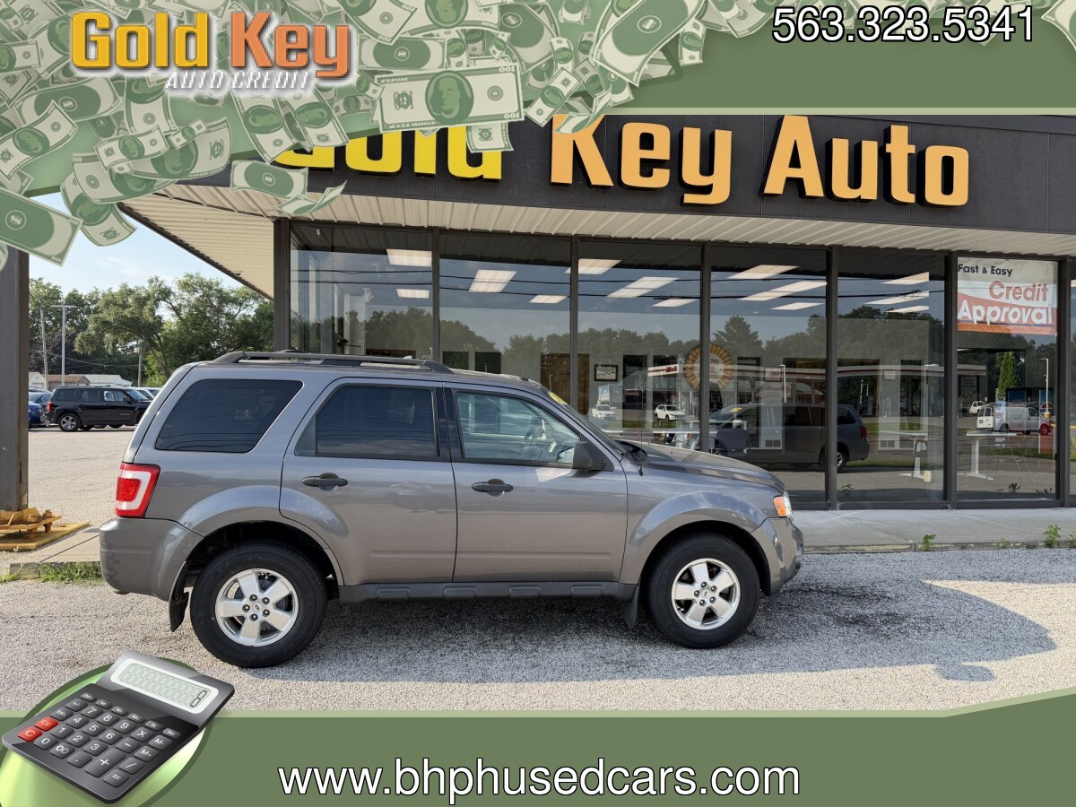 2012 Sterling Grey Metallic Ford Escape XLT FWD (1FMCU0D73CK) with an 2.5L L4 DOHC 16V engine, 6-Speed Automatic transmission, located at 1633 W Kimberly, Davenport, IA, 52806, (563) 323-5341, 41.559456, -90.598732- Photo#0