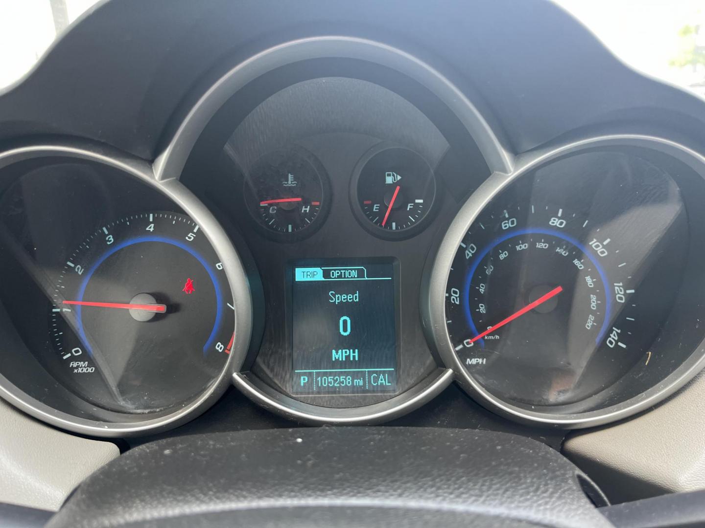 2016 Silver Ice Metallic Chevrolet Cruze Limited LS Auto (1G1PC5SH1G7) with an 1.8L L4 DOHC 16V FFV engine, 6-Speed Automatic transmission, located at 1633 W Kimberly, Davenport, IA, 52806, (563) 323-5341, 41.559456, -90.598732 - Photo#6