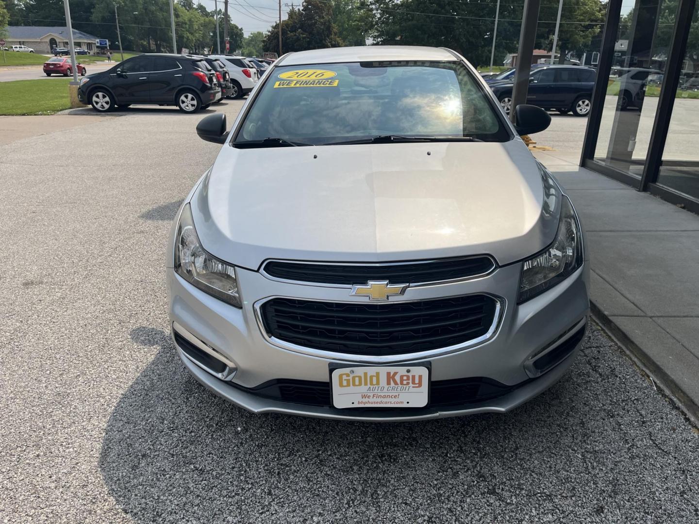 2016 Silver Ice Metallic Chevrolet Cruze Limited LS Auto (1G1PC5SH1G7) with an 1.8L L4 DOHC 16V FFV engine, 6-Speed Automatic transmission, located at 1633 W Kimberly, Davenport, IA, 52806, (563) 323-5341, 41.559456, -90.598732 - Photo#1