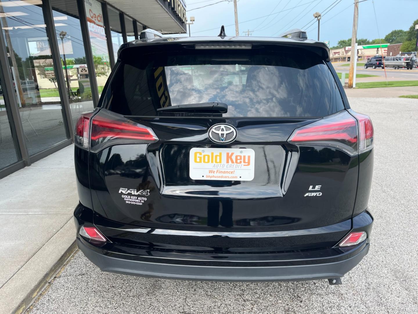 2016 Black Toyota RAV4 LE AWD (2T3BFREV1GW) with an 2.5L L4 DOHC 16V engine, 6-Speed Automatic transmission, located at 1633 W Kimberly, Davenport, IA, 52806, (563) 323-5341, 41.559456, -90.598732 - Photo#3