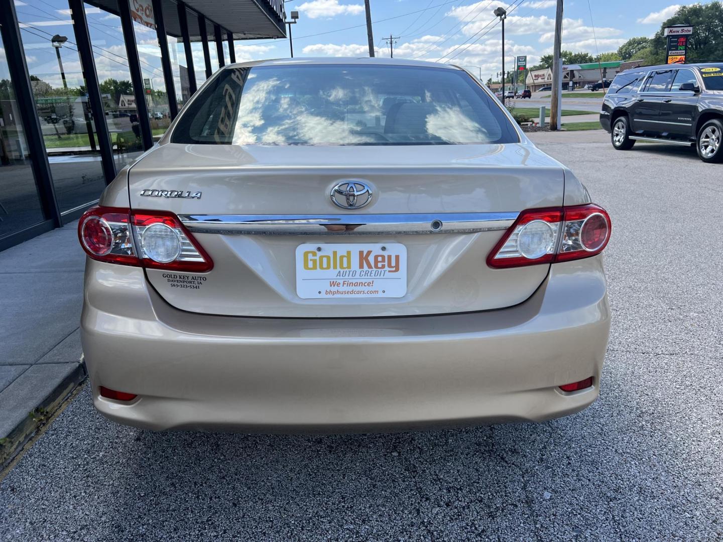 2012 Sandy Beach Metallic Toyota Corolla L 4-Speed AT (2T1BU4EE7CC) with an 1.8L L4 DOHC 16V engine, 4-Speed Automatic transmission, located at 1633 W Kimberly, Davenport, IA, 52806, (563) 323-5341, 41.559456, -90.598732 - Photo#4