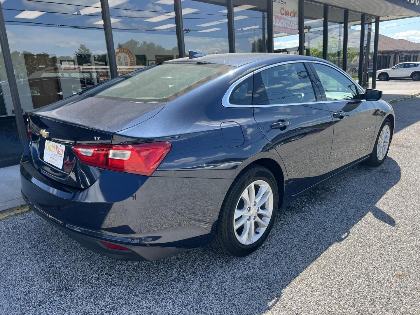 2016 Blue Velvet Metallic Chevrolet Malibu 1LT (1G1ZE5ST7GF) with an 1.5L L4 DOHC 16V engine, 6-Speed Automatic transmission, located at 1633 W Kimberly, Davenport, IA, 52806, (563) 323-5341, 41.559456, -90.598732 - Photo#3