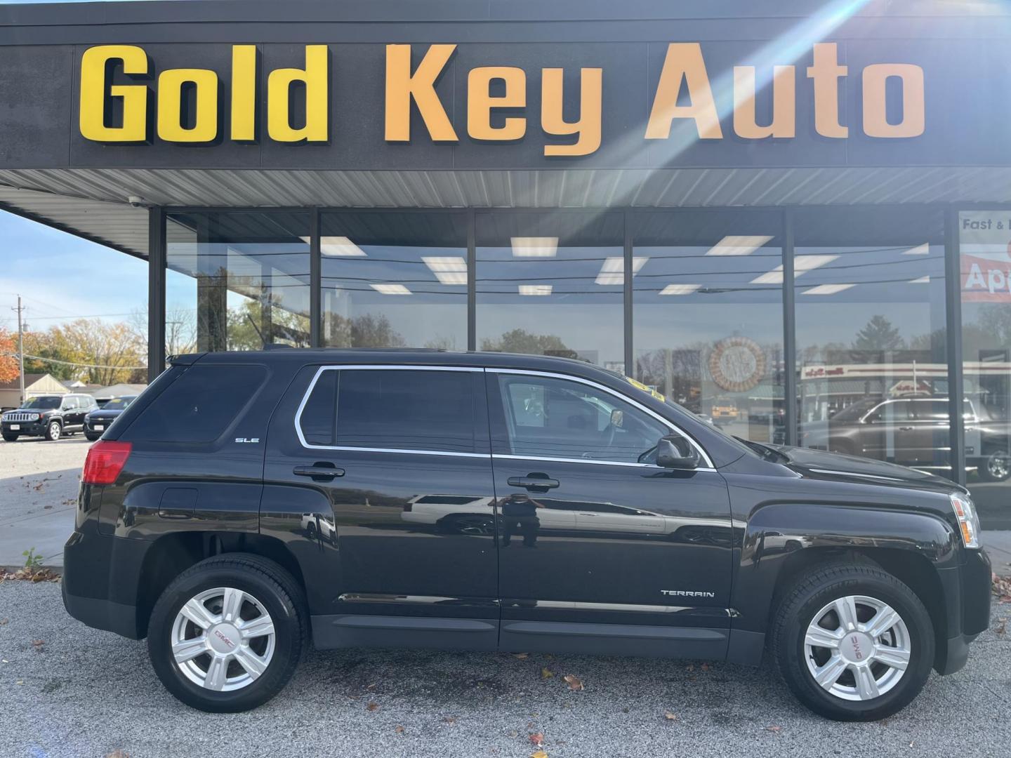 2015 Carbon Black Metallic GMC Terrain SLE1 FWD (2GKALMEKXF6) with an 2.4L L4 DOHC 16V engine, 6-Speed Automatic transmission, located at 1633 W Kimberly, Davenport, IA, 52806, (563) 323-5341, 41.559456, -90.598732 - Photo#0