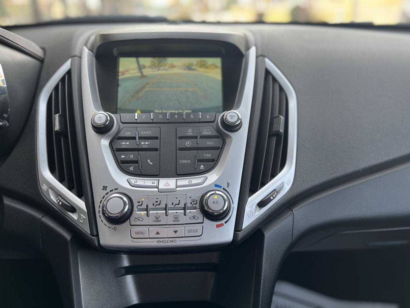 2015 Carbon Black Metallic GMC Terrain SLE1 FWD (2GKALMEKXF6) with an 2.4L L4 DOHC 16V engine, 6-Speed Automatic transmission, located at 1633 W Kimberly, Davenport, IA, 52806, (563) 323-5341, 41.559456, -90.598732 - Photo#7