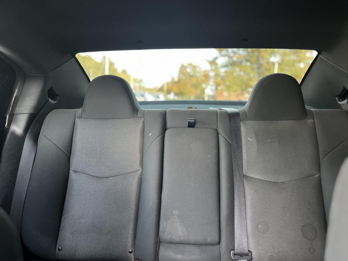 2013 Blue Dodge Avenger Base (1C3CDZAB6DN) with an 2.4L L4 DOHC 16V engine, 4-Speed Automatic transmission, located at 1633 W Kimberly, Davenport, IA, 52806, (563) 323-5341, 41.559456, -90.598732 - Photo#8