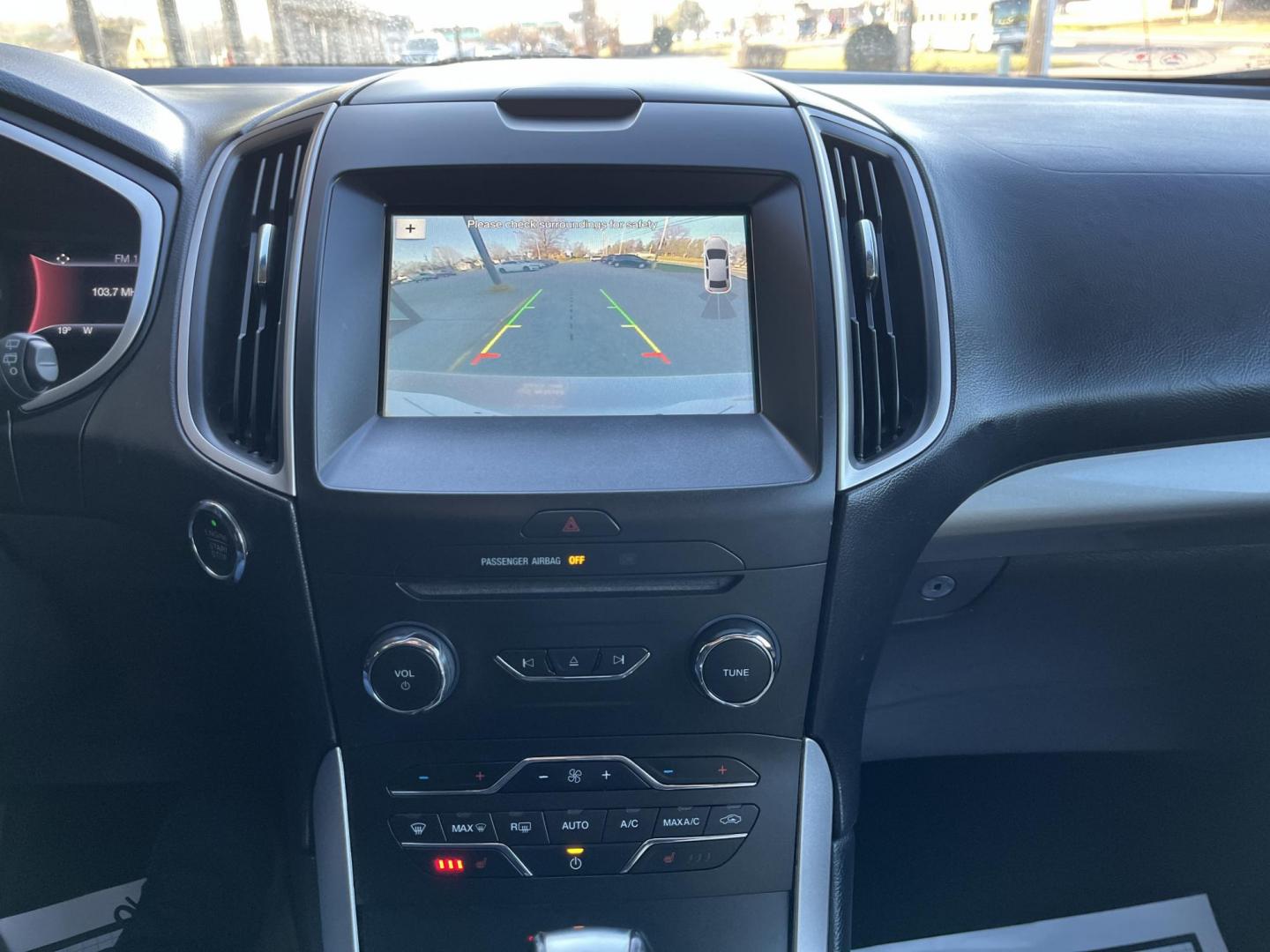 2017 White Gold Metallic Ford Edge SEL AWD (2FMPK4J93HB) with an 2.0L L4 DOHC 16V engine, 6-Speed Automatic transmission, located at 1633 W Kimberly, Davenport, IA, 52806, (563) 323-5341, 41.559456, -90.598732 - Photo#7