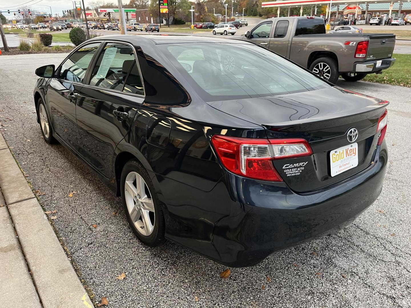 2014 Attitude Black Metallic Toyota Camry L (4T1BF1FK3EU) with an 2.5L L4 DOHC 16V engine, 6-Speed Automatic transmission, located at 1633 W Kimberly, Davenport, IA, 52806, (563) 323-5341, 41.559456, -90.598732 - Photo#3