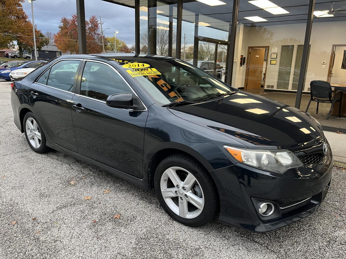 2014 Attitude Black Metallic Toyota Camry L (4T1BF1FK3EU) with an 2.5L L4 DOHC 16V engine, 6-Speed Automatic transmission, located at 1633 W Kimberly, Davenport, IA, 52806, (563) 323-5341, 41.559456, -90.598732 - Photo#2