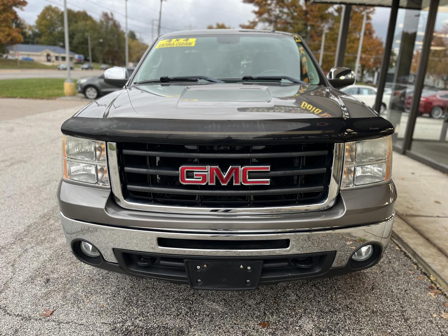 2011 Mocha Bronze GMC Sierra 1500 SLE Ext. Cab 4WD (1GTR2VE37BZ) with an 5.3L V8 OHV 16V FFV engine, 6-Speed Automatic transmission, located at 1633 W Kimberly, Davenport, IA, 52806, (563) 323-5341, 41.559456, -90.598732 - Photo#1