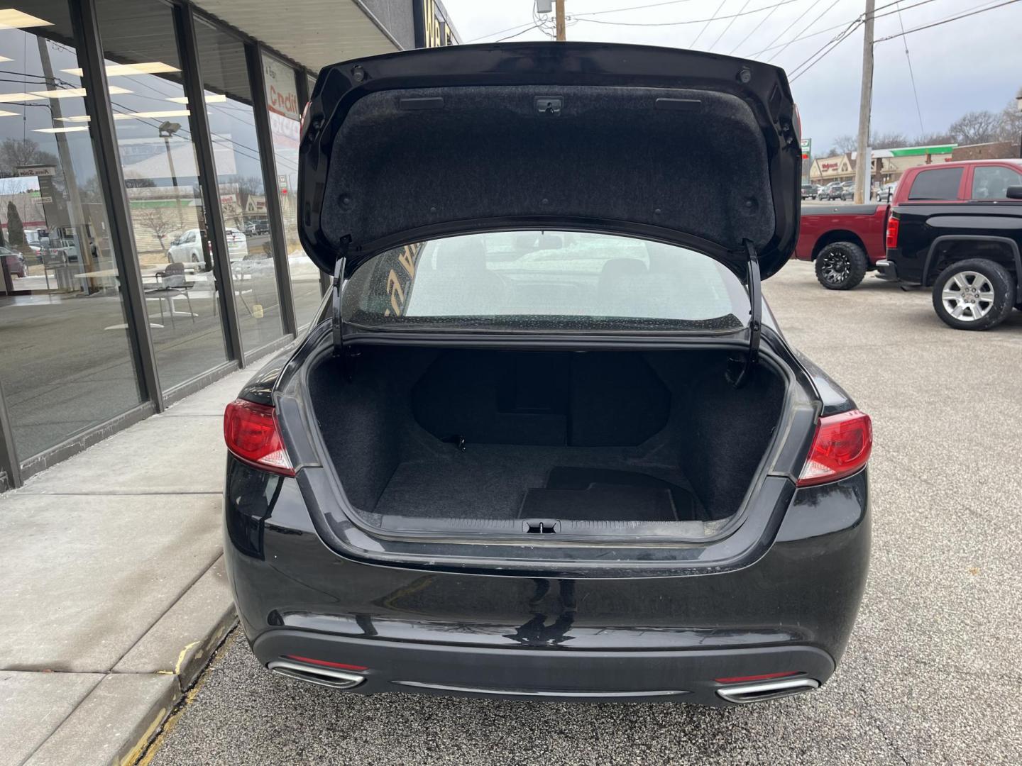 2015 Black Clearcoat Chrysler 200 S (1C3CCCBG3FN) with an 3.6L V-6 DOHC engine, located at 1633 W Kimberly, Davenport, IA, 52806, (563) 323-5341, 41.559456, -90.598732 - Photo#5