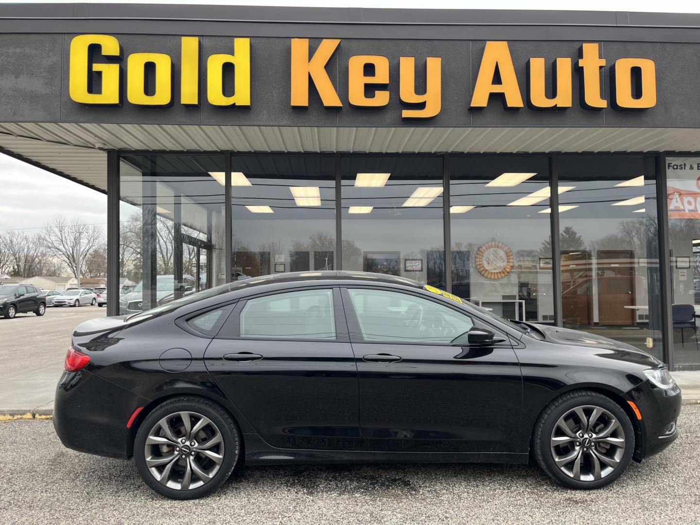 2015 Black Clearcoat Chrysler 200 S (1C3CCCBG3FN) with an 3.6L V-6 DOHC engine, located at 1633 W Kimberly, Davenport, IA, 52806, (563) 323-5341, 41.559456, -90.598732 - Photo#0