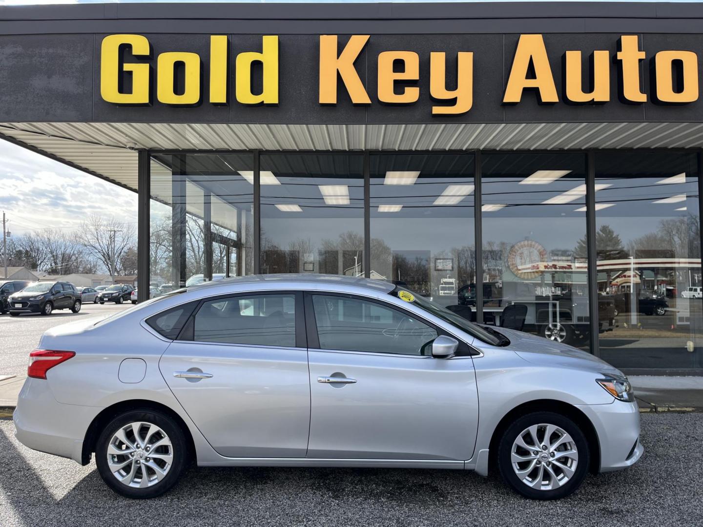 2018 Brilliant Silver Nissan Sentra SV (3N1AB7AP6JY) with an 1.8L I-4 DOHC engine, located at 1633 W Kimberly, Davenport, IA, 52806, (563) 323-5341, 41.559456, -90.598732 - Photo#0