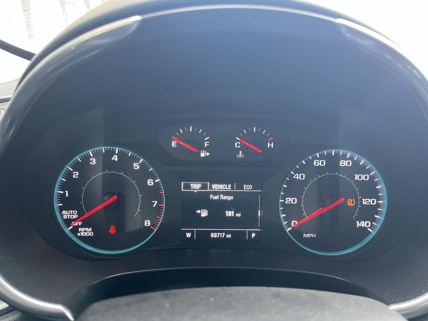 2021 Summit White Chevrolet Malibu FWD LT (1G1ZD5ST4MF) with an ECOTEC 1.5L I-4 gasoline direct injection engine, located at 1633 W Kimberly, Davenport, IA, 52806, (563) 323-5341, 41.559456, -90.598732 - Photo#6