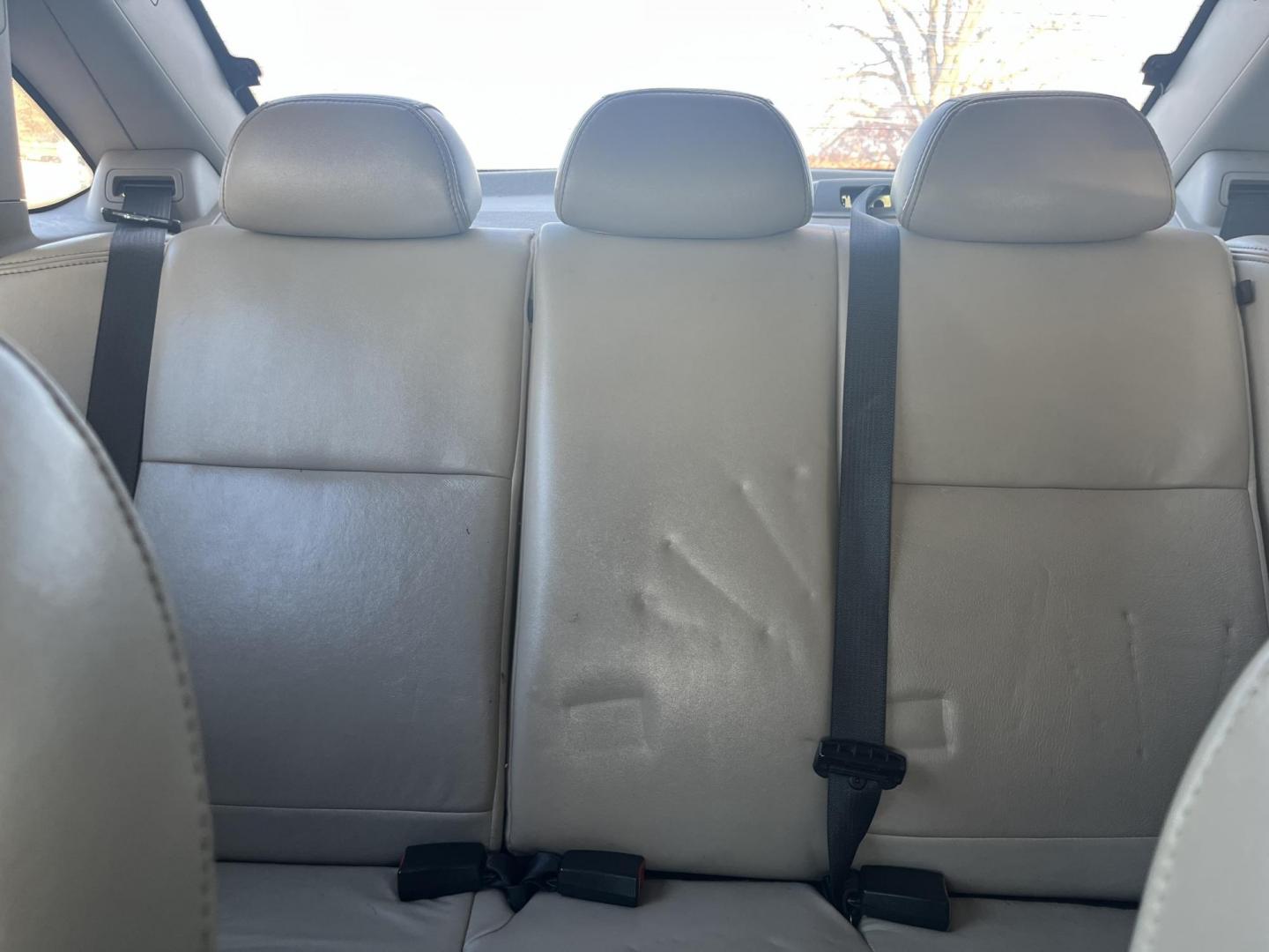 2010 Ebony Ford Focus SES Sedan (1FAHP3GN7AW) with an 2.0L L4 DOHC 16V engine, located at 1633 W Kimberly, Davenport, IA, 52806, (563) 323-5341, 41.559456, -90.598732 - Photo#8