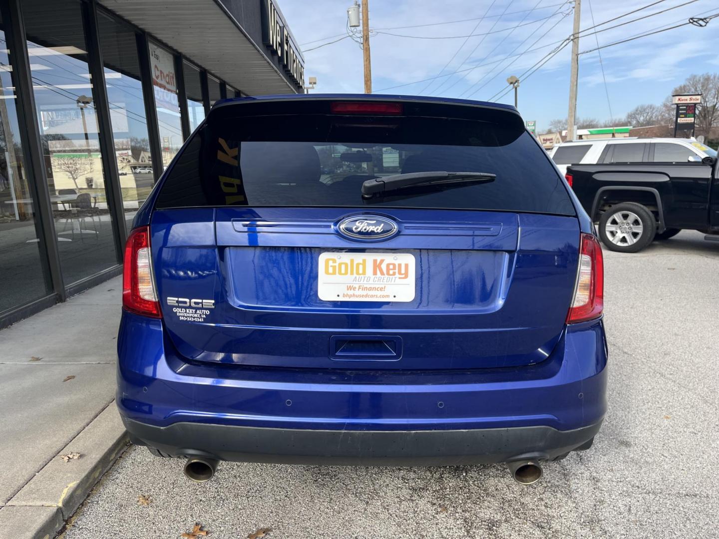 2014 Deep Impact Blue Metallic Ford Edge SE (2FMDK3GC8EB) with an 3.5L V-6 DOHC engine, located at 1633 W Kimberly, Davenport, IA, 52806, (563) 323-5341, 41.559456, -90.598732 - Photo#4