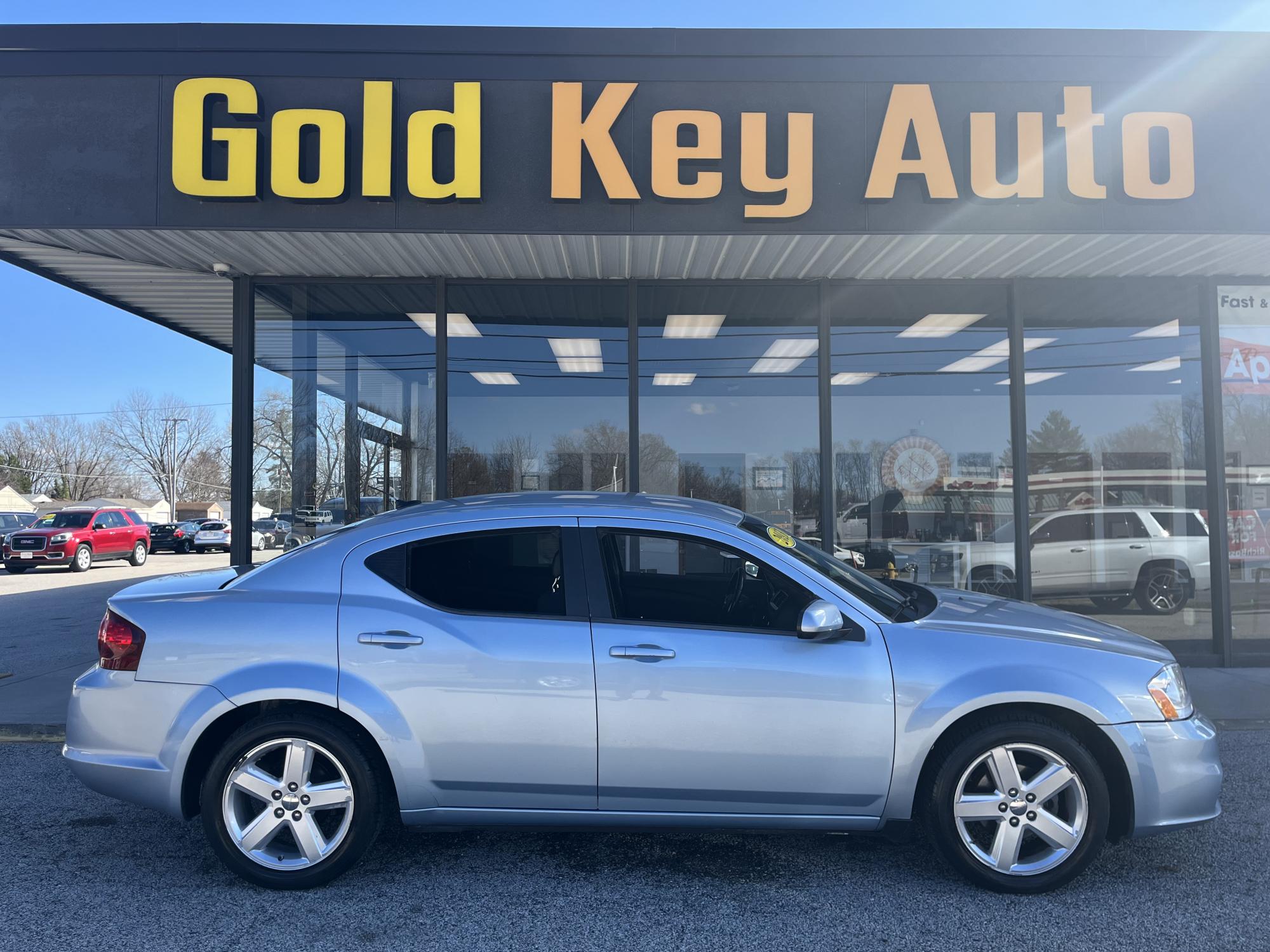 photo of 2013 Dodge Avenger SXT