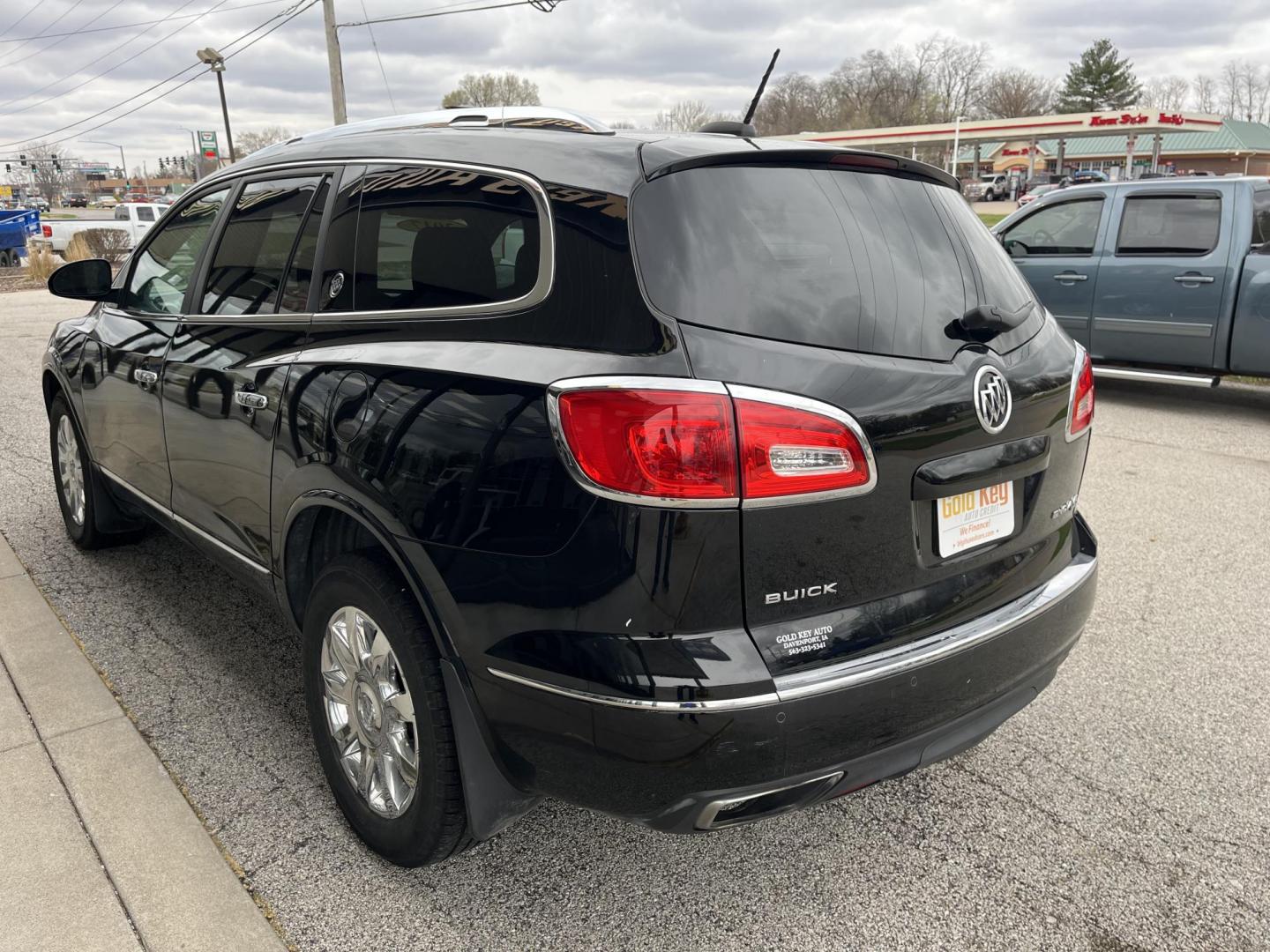 2017 Ebony Twilight Metallic Buick Enclave Leather (5GAKVBKD5HJ) with an 3.6L V-6 gasoline direct injection engine, located at 1633 W Kimberly, Davenport, IA, 52806, (563) 323-5341, 41.559456, -90.598732 - Photo#3
