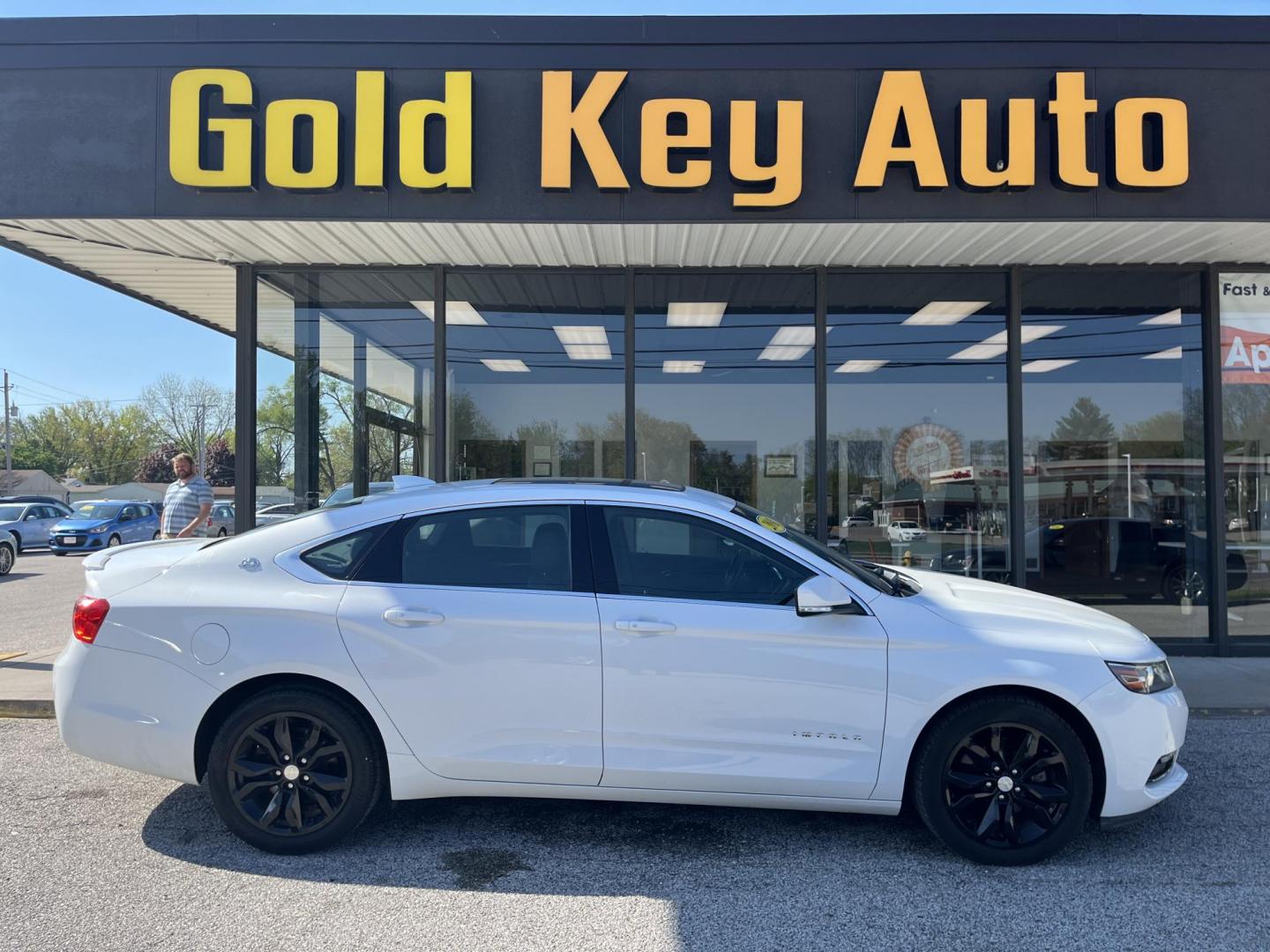 2018 Summit White Chevrolet Impala 1LT (2G1105S30J9) with an Ecotec 2.5L I-4 gasoline direct injection engine, located at 1633 W Kimberly, Davenport, IA, 52806, (563) 323-5341, 41.559456, -90.598732 - Photo#0