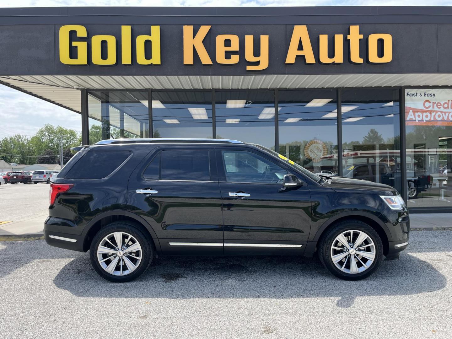 2018 Shadow Black Ford Explorer Limited (1FM5K8F84JG) with an EcoBoost 2.3L I-4 gasoline direct injection engine, located at 1633 W Kimberly, Davenport, IA, 52806, (563) 323-5341, 41.559456, -90.598732 - Photo#0
