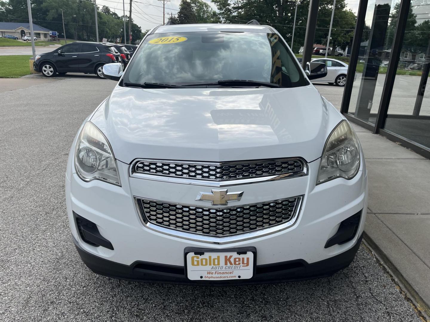 2015 White Diamond Tricoat Chevrolet Equinox 1LT (2GNALBEK1F6) , located at 1633 W Kimberly, Davenport, IA, 52806, (563) 323-5341, 41.559456, -90.598732 - Photo#1