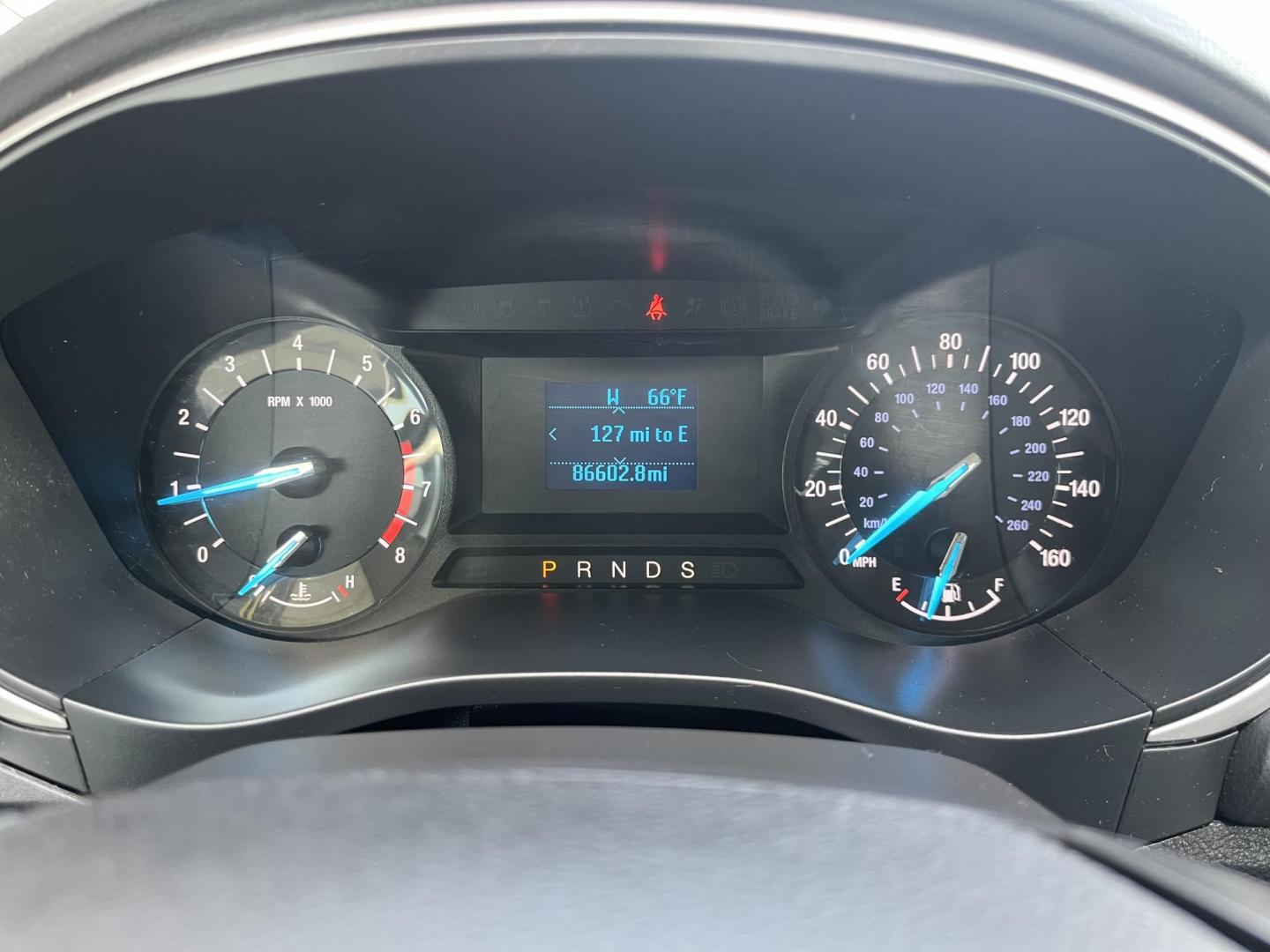 2016 Oxford White Ford Fusion S (3FA6P0G77GR) with an Duratec 2.5L I-4 DOHC engine, located at 1633 W Kimberly, Davenport, IA, 52806, (563) 323-5341, 41.559456, -90.598732 - Photo#6