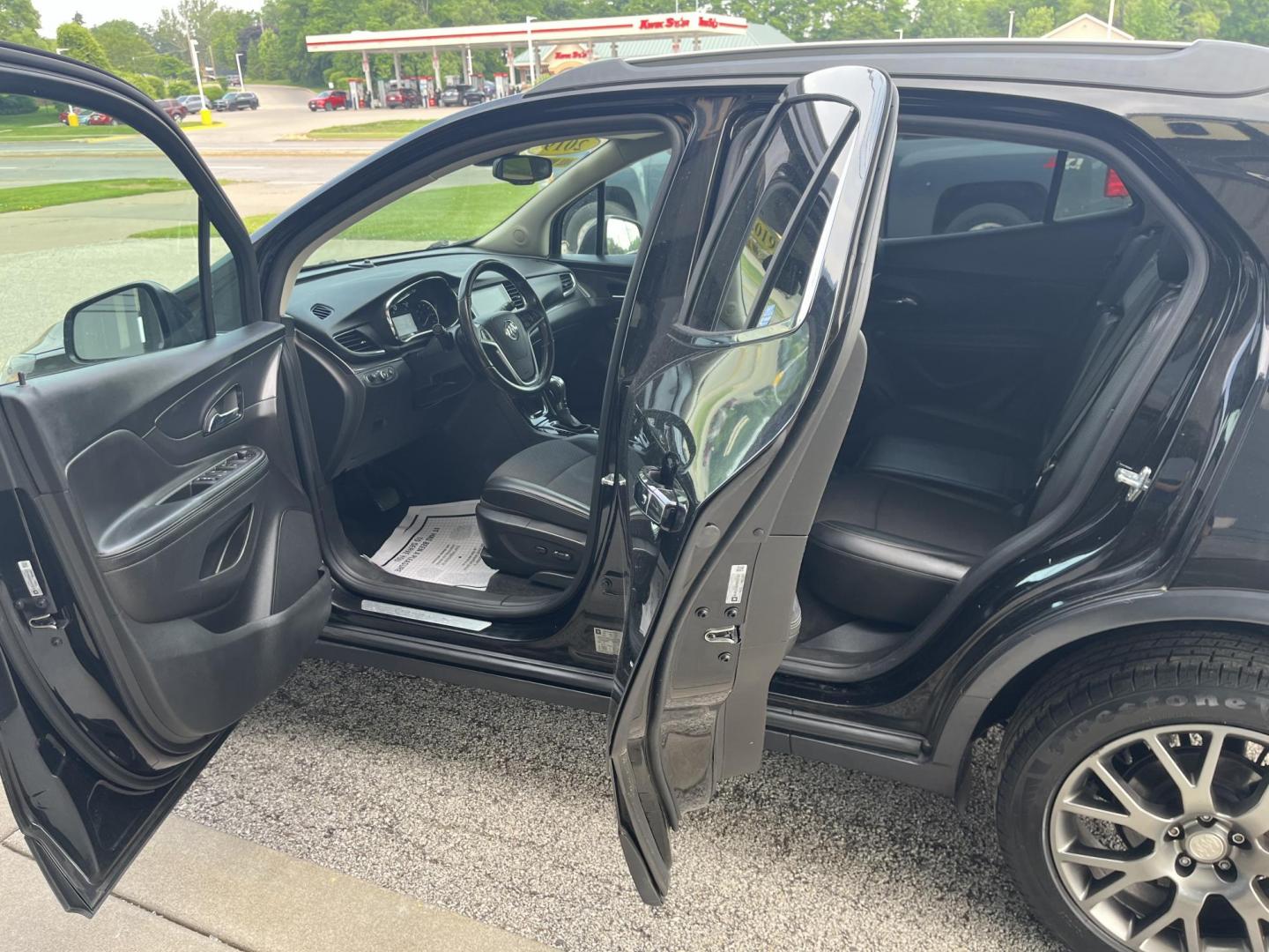 2019 Black Carbon Metallic Buick Encore AWD Sport Touring (KL4CJ2SBXKB) , located at 1633 W Kimberly, Davenport, IA, 52806, (563) 323-5341, 41.559456, -90.598732 - Photo#8