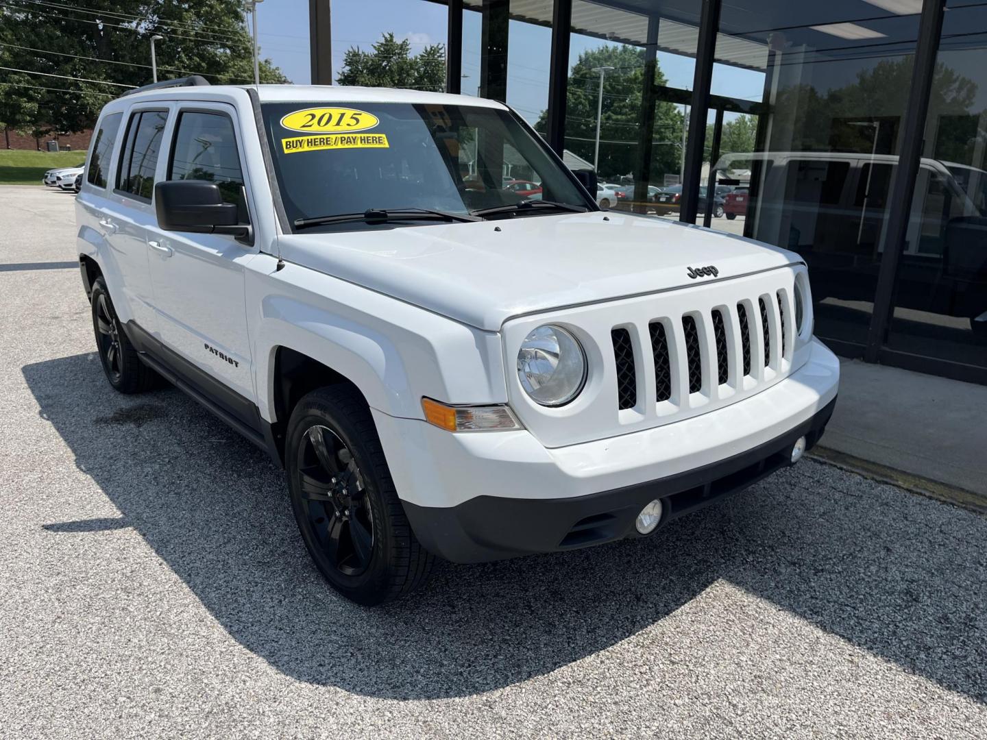 2015 Bright White Clearcoat Jeep Patriot Altitude Edition (1C4NJPBAXFD) with an 2L I-4 DOHC engine, located at 1633 W Kimberly, Davenport, IA, 52806, (563) 323-5341, 41.559456, -90.598732 - Photo#2