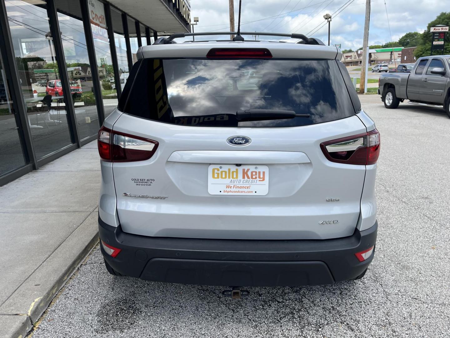2018 Moondust Silver Metallic Ford EcoSport SES (MAJ6P1CL2JC) with an 2L I-4 gasoline direct injection engine, located at 1633 W Kimberly, Davenport, IA, 52806, (563) 323-5341, 41.559456, -90.598732 - Photo#4