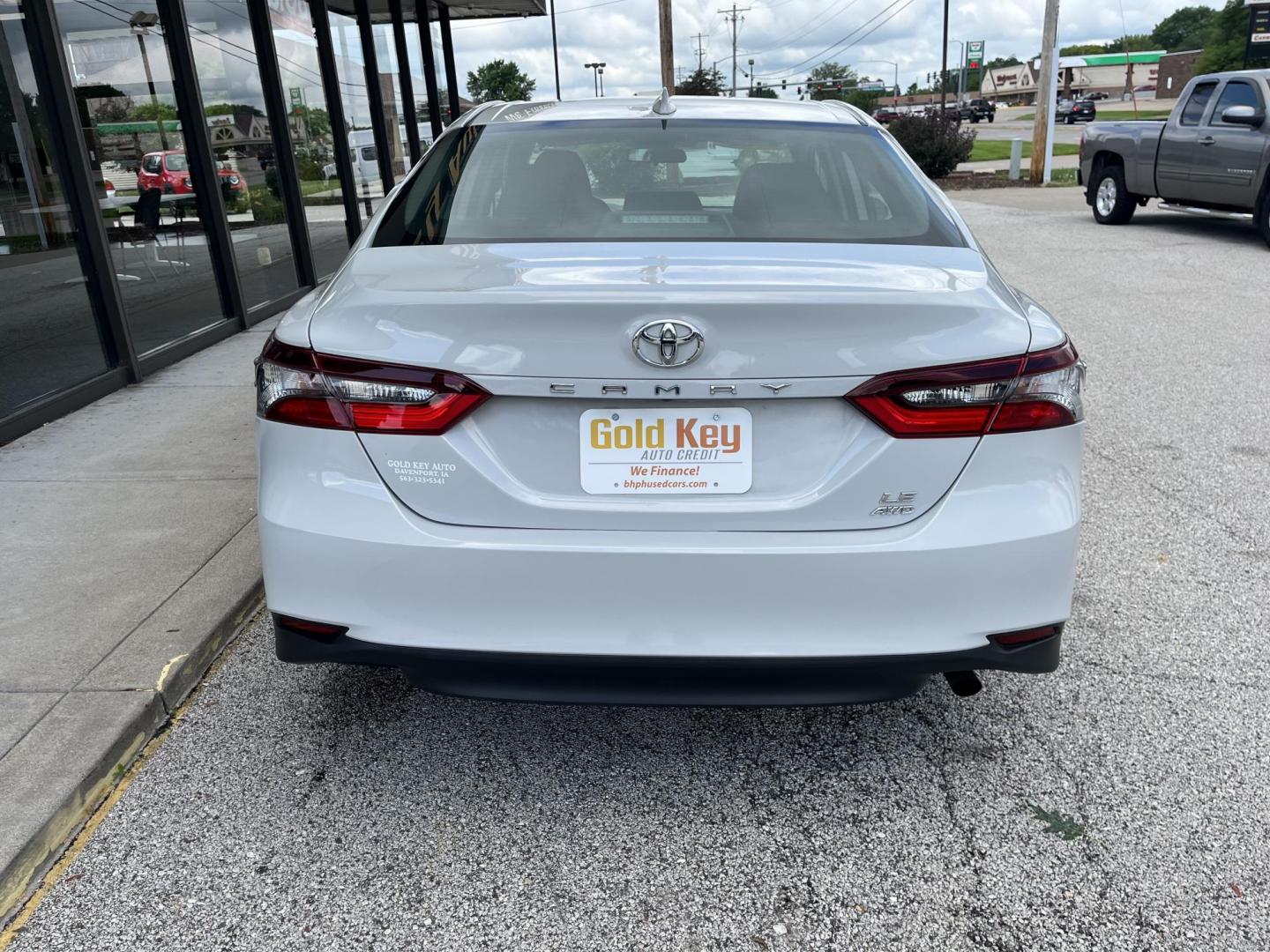 2022 Titanium Metallic Toyota Camry LE AWD (4T1C11BK8NU) with an 2.5L L4 DOHC 16V engine, 8A transmission, located at 1633 W Kimberly, Davenport, IA, 52806, (563) 323-5341, 41.559456, -90.598732 - Photo#4