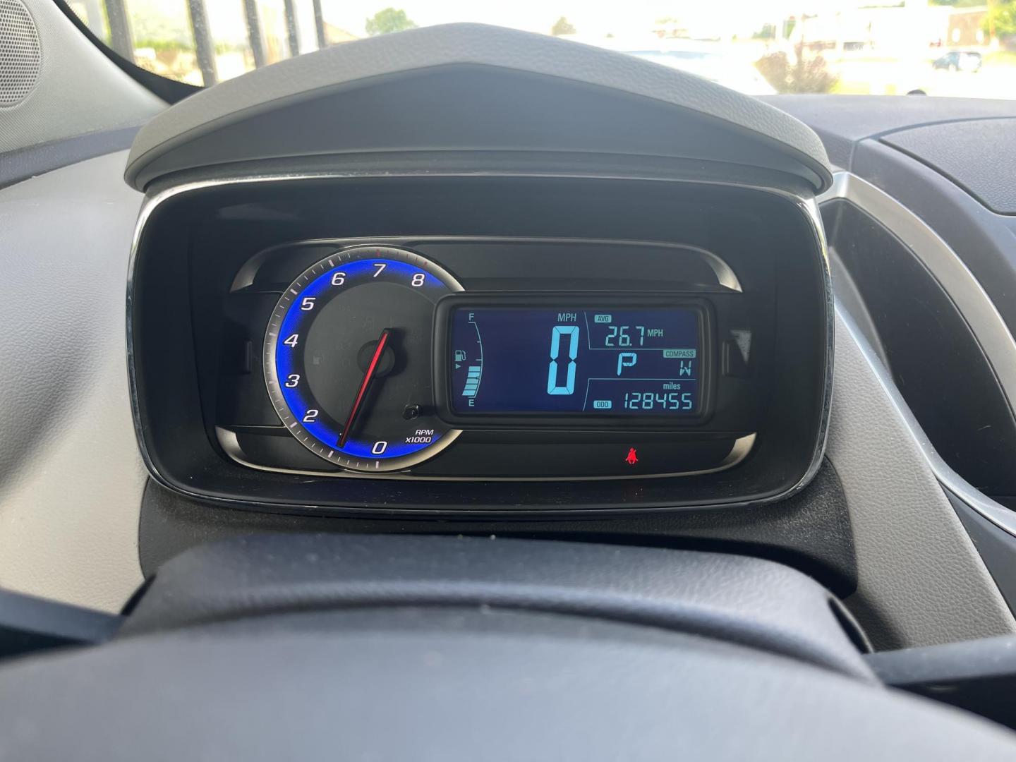 2015 Silver Ice Metallic Chevrolet Trax LT (KL7CJLSBXFB) with an Ecotec 1.4L I-4 DOHC engine, located at 1633 W Kimberly, Davenport, IA, 52806, (563) 323-5341, 41.559456, -90.598732 - Photo#6