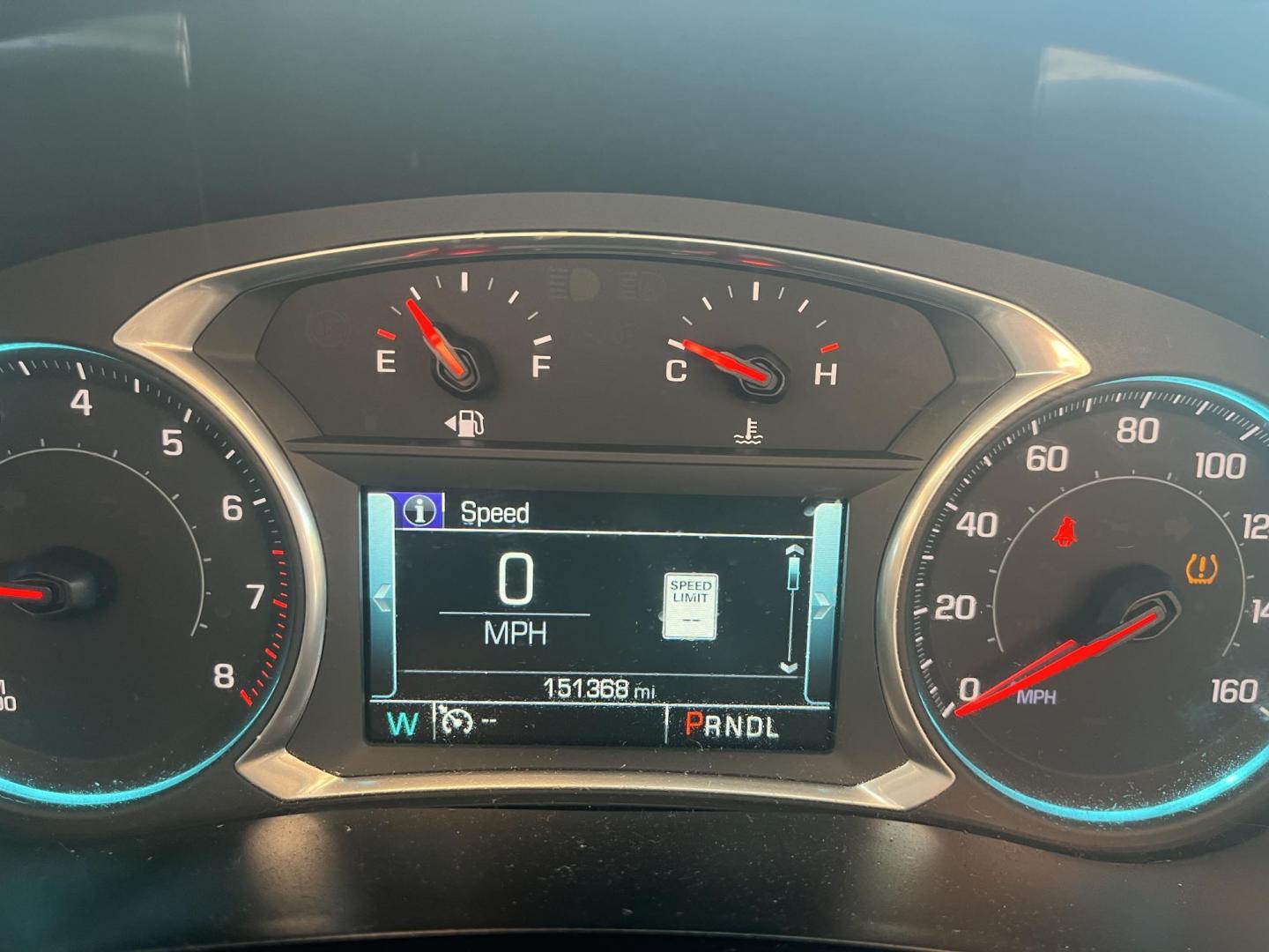 2018 Summit White Chevrolet Traverse High Country AWD (1GNEVKKW4JJ) with an 3.6L V6 DOHC 24V engine, 9A transmission, located at 1633 W Kimberly, Davenport, IA, 52806, (563) 323-5341, 41.559456, -90.598732 - Photo#6