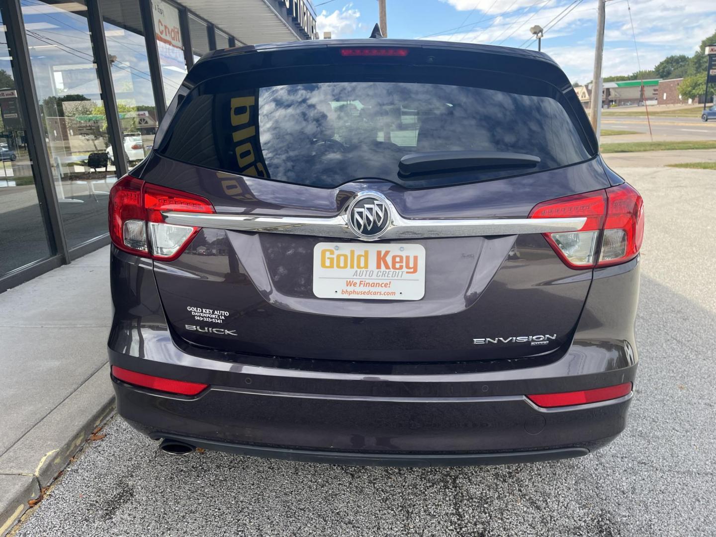 2017 Midnight Amethyst Metallic Buick Envision Essence (LRBFXDSA7HD) with an 2.5L I-4 gasoline direct injection engine, located at 1633 W Kimberly, Davenport, IA, 52806, (563) 323-5341, 41.559456, -90.598732 - Photo#4