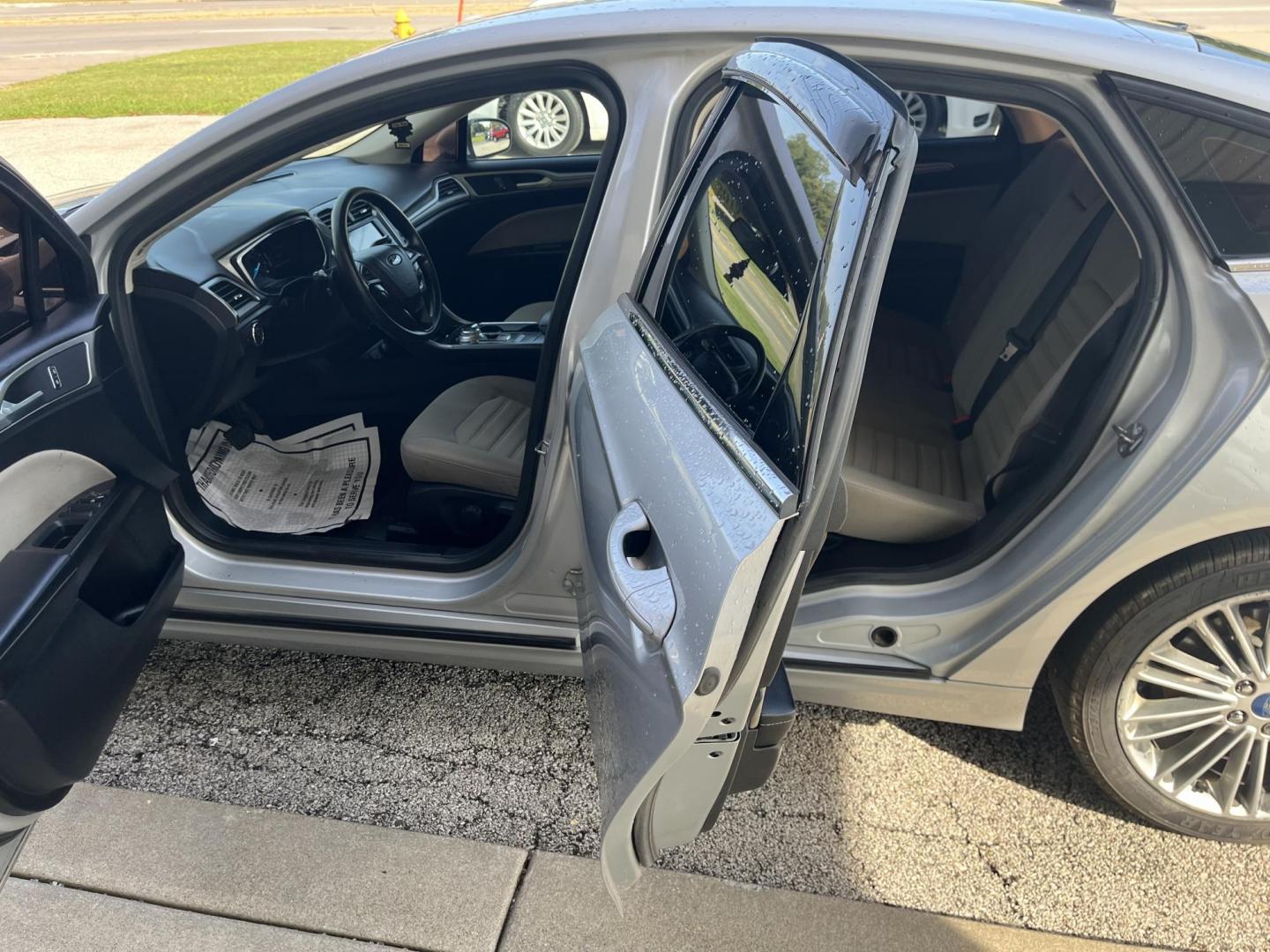 2019 Ingot Silver Metallic Ford Fusion S (3FA6P0G79KR) with an Duratec 2.5L I-4 DOHC engine, located at 1633 W Kimberly, Davenport, IA, 52806, (563) 323-5341, 41.559456, -90.598732 - Photo#8