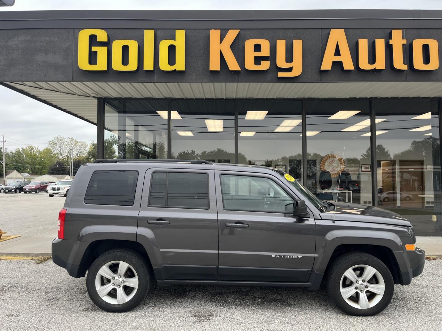 2016 Gun Metallic Jeep Patriot Latitude 4WD (1C4NJRFB8GD) with an 2.4L L4 DOHC 16V engine, located at 1633 W Kimberly, Davenport, IA, 52806, (563) 323-5341, 41.559456, -90.598732 - Photo#0