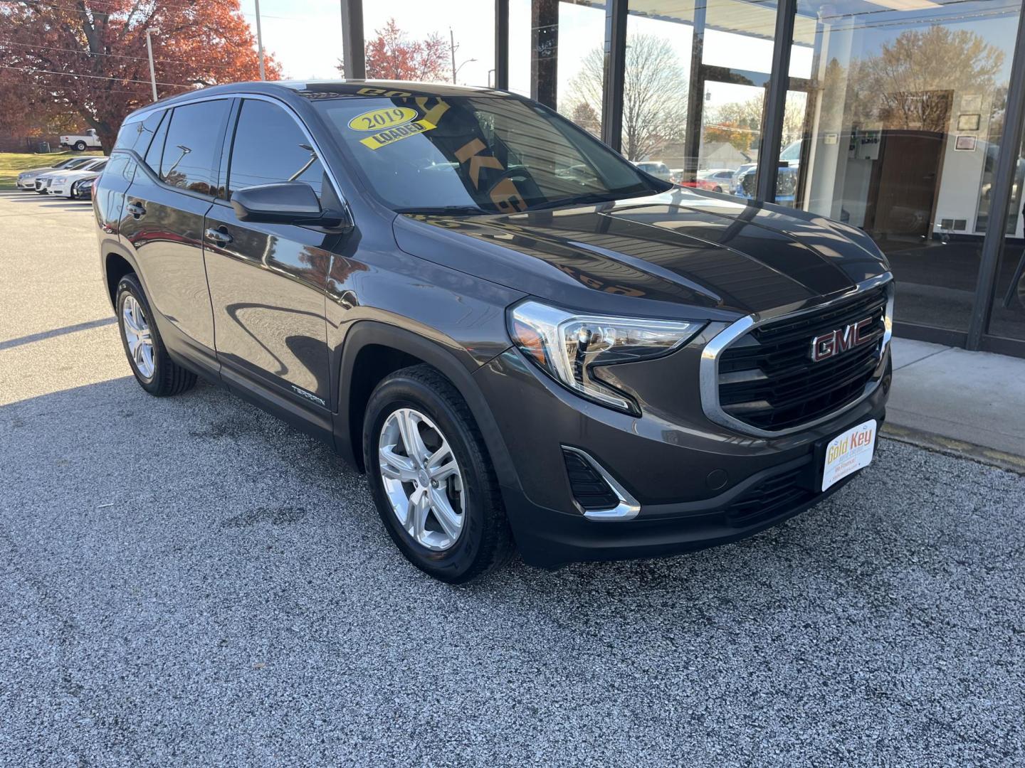2019 Graphite Gray Metallic GMC Terrain SLE (3GKALMEV8KL) , located at 1633 W Kimberly, Davenport, IA, 52806, (563) 323-5341, 41.559456, -90.598732 - Photo#2