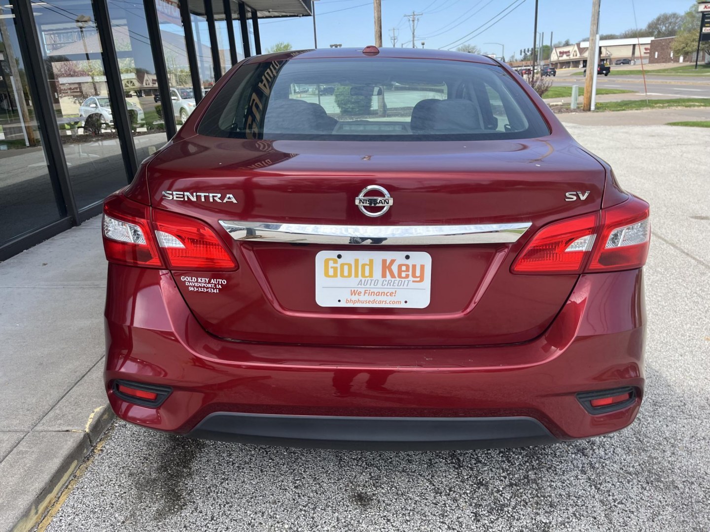 2018 Red Alert Nissan Sentra SV (3N1AB7AP3JY) with an 1.8L I-4 DOHC engine, located at 1633 W Kimberly, Davenport, IA, 52806, (563) 323-5341, 41.559456, -90.598732- Photo#4